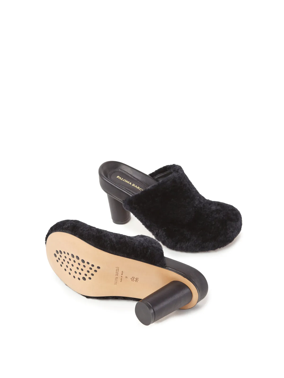 ARIEL MOUTON NEGRO-