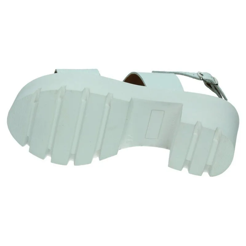 M-153 SANDALIAS PIEL color BLANCO